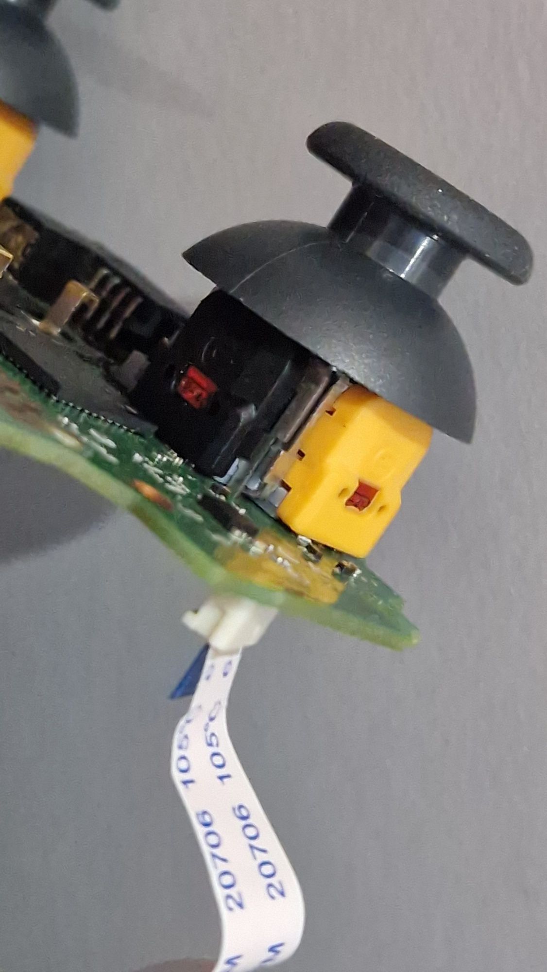 Comando PS4 Dourado Hall Effect Joystick