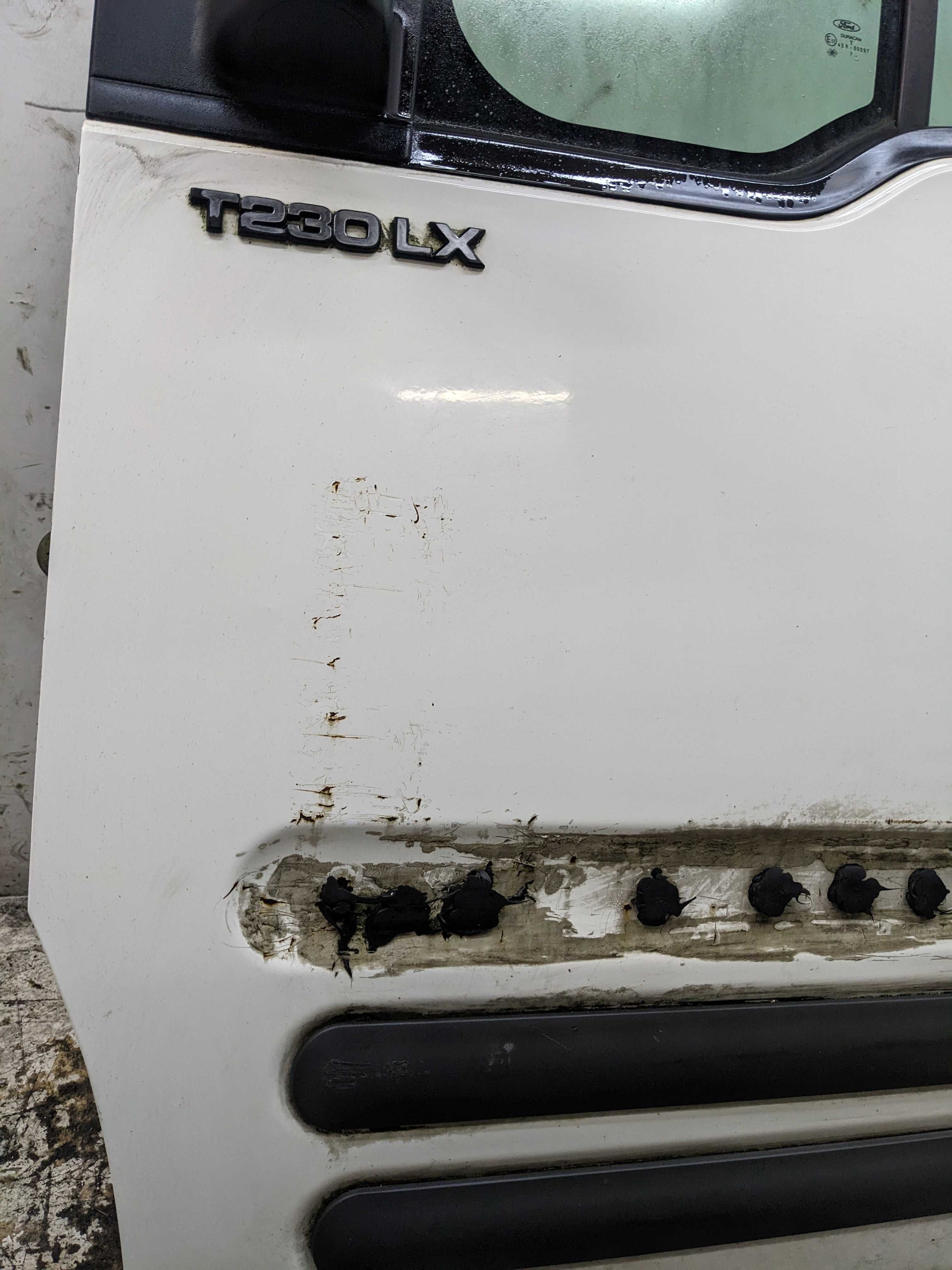 Ford Transit Connect T230 LX Drzwi Lewe Przednie Lewy Przód