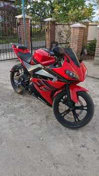 Продам мотоцикл спорт viper r1