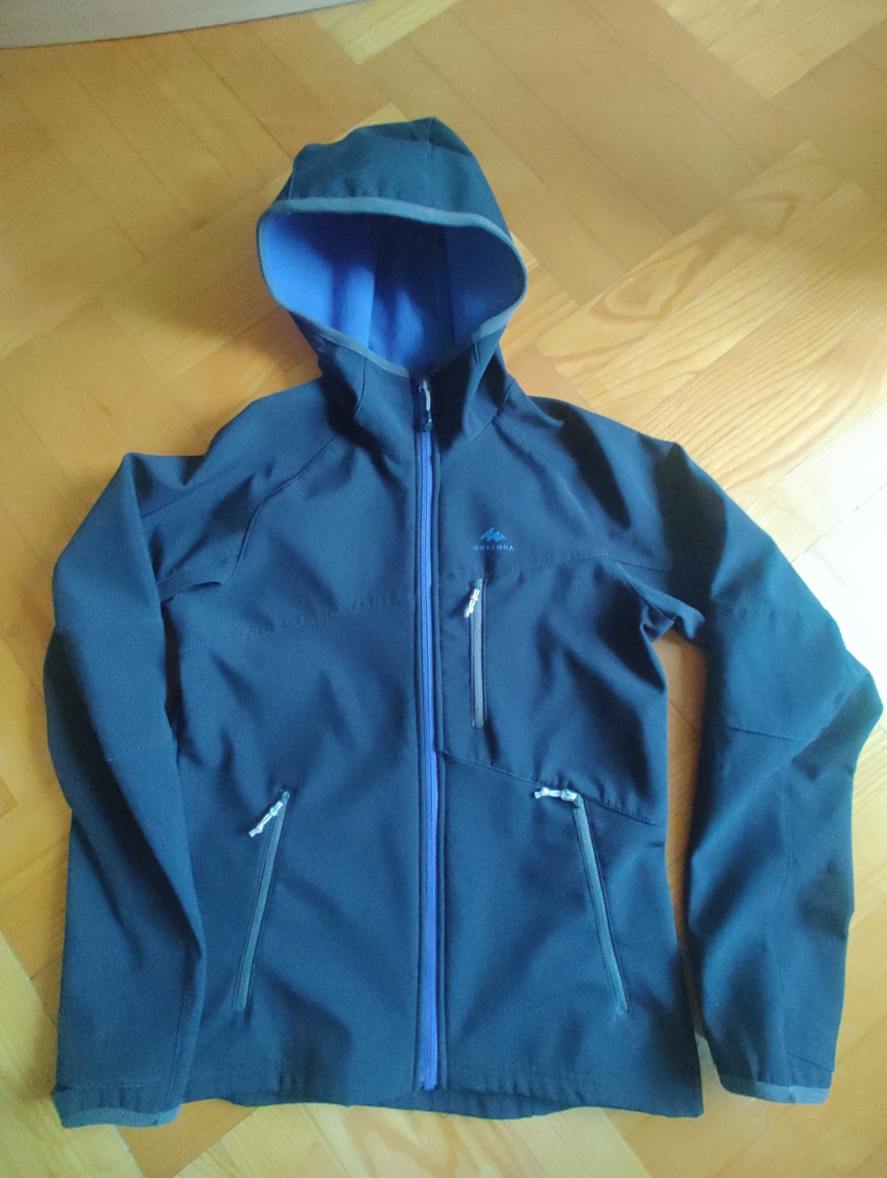 kurtka dziecięca softshell czarna, rozmiar ok. 140, wiek ok. 9-11 lat