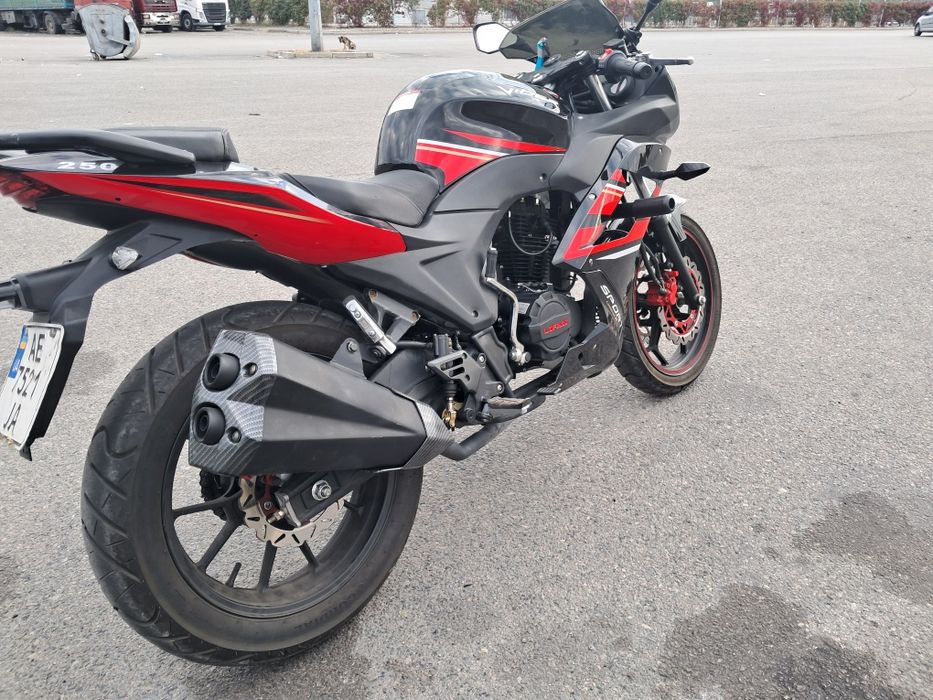 Продам мотоцикл viper v250 f2