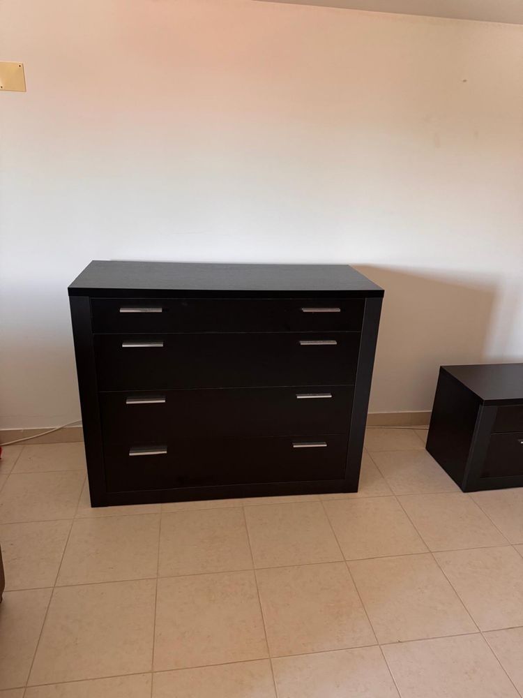 Mobília de Quarto em Preto