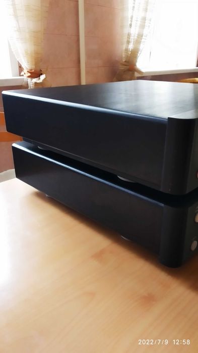 Предварительный усилитель Mark Levinson Preamplifier N380