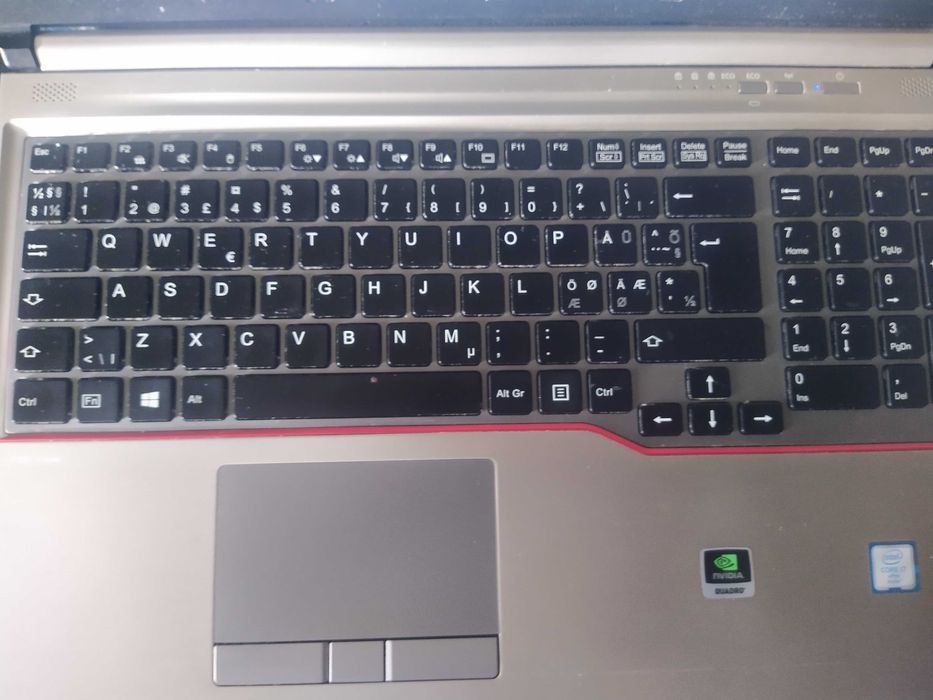 Laptop Fujitsu Celsius H760/E780/S752