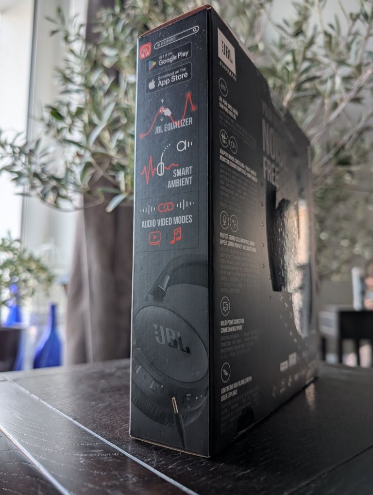 Nowe słuchawki bezprzewodowe JBL Tune 670NC z ANC, Bluetooth