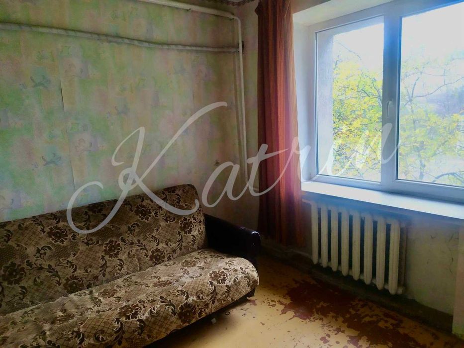 Продам 2 к квартиру в селищі Царичанка можливий обмін на будинок