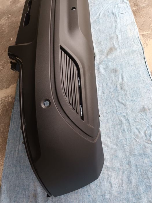 Zderzak tylny Kadjar  lift nowy