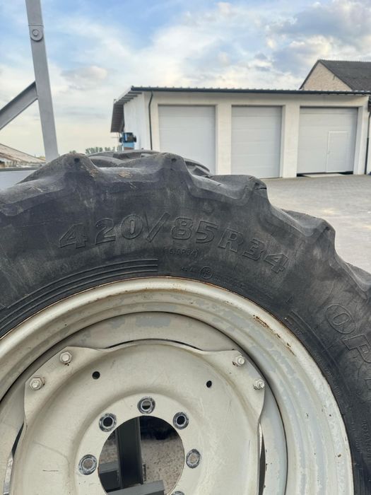 Koła Valtra Fendt MF John Deree 380/70R24 i 420/85R34