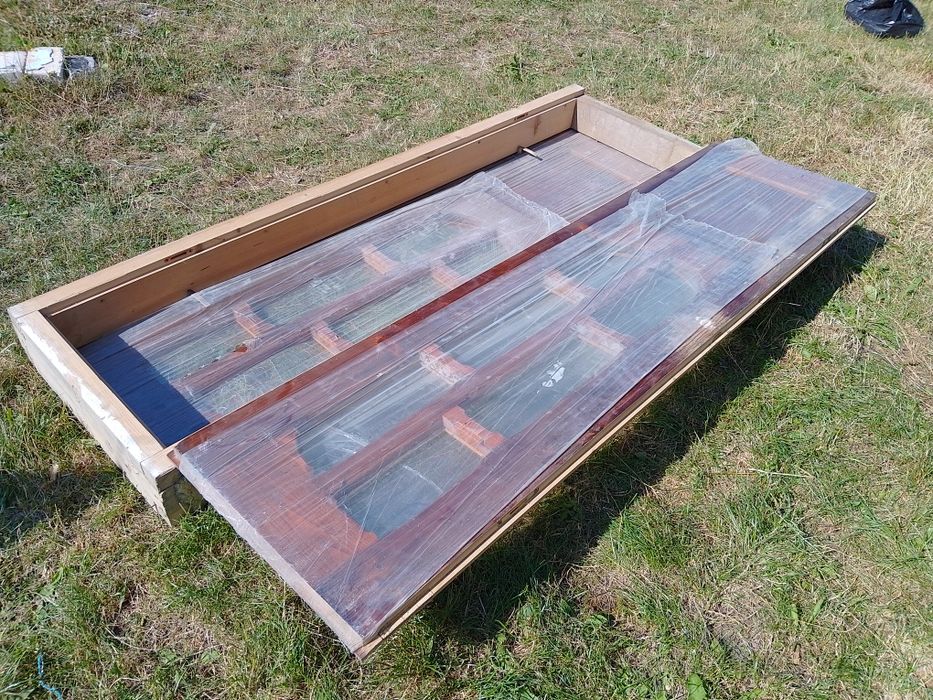 Двері дерев'яні вхідні