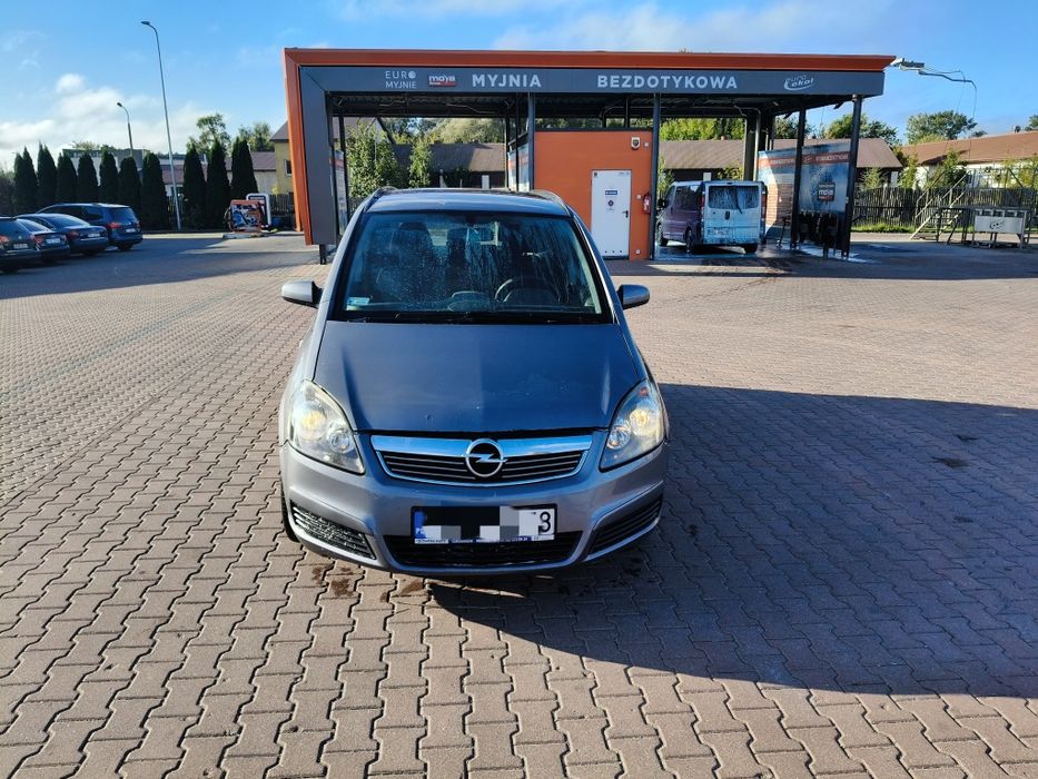 Opel Zafira b 1.9 cdti 7 osobowy