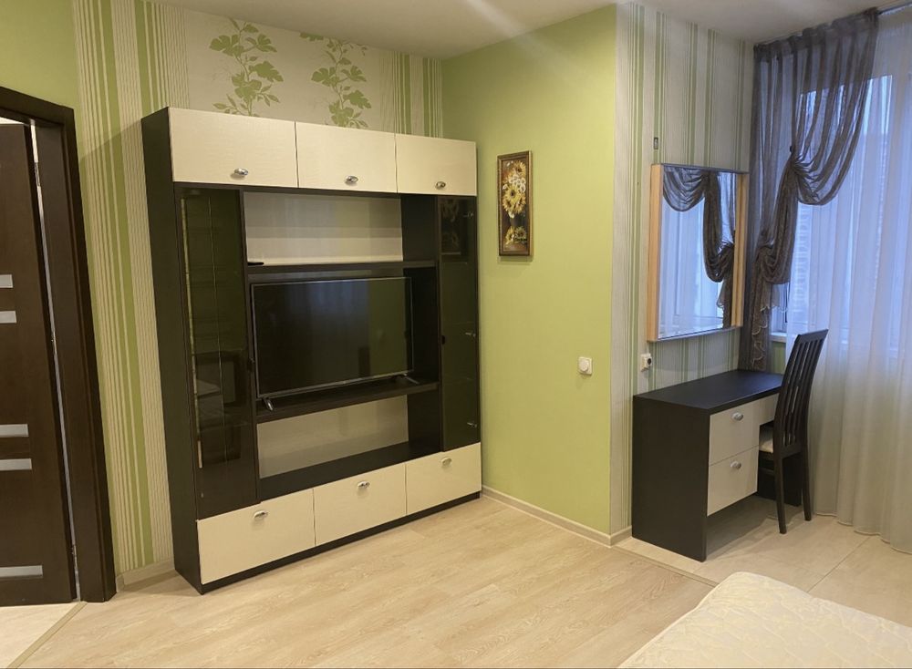 Продам 1к квартиру вул.Урлівська 11/44 Позняки