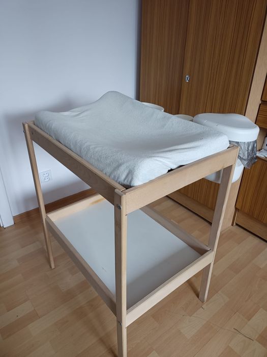 Przewijak niemowlęcy