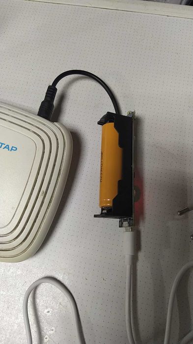 Інтернет-Powerbank для Wi-Fi роутера. вихід 9в, від 1 аккум-18650.
