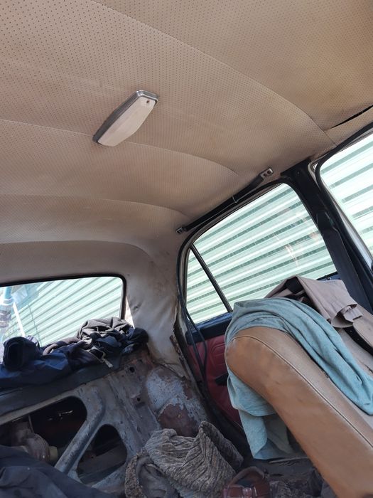 Автомобіль Волга Газ 24