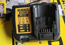 DeWalt dcb115 ładowarka