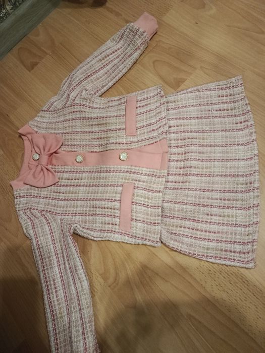 Костюм для дівчинки