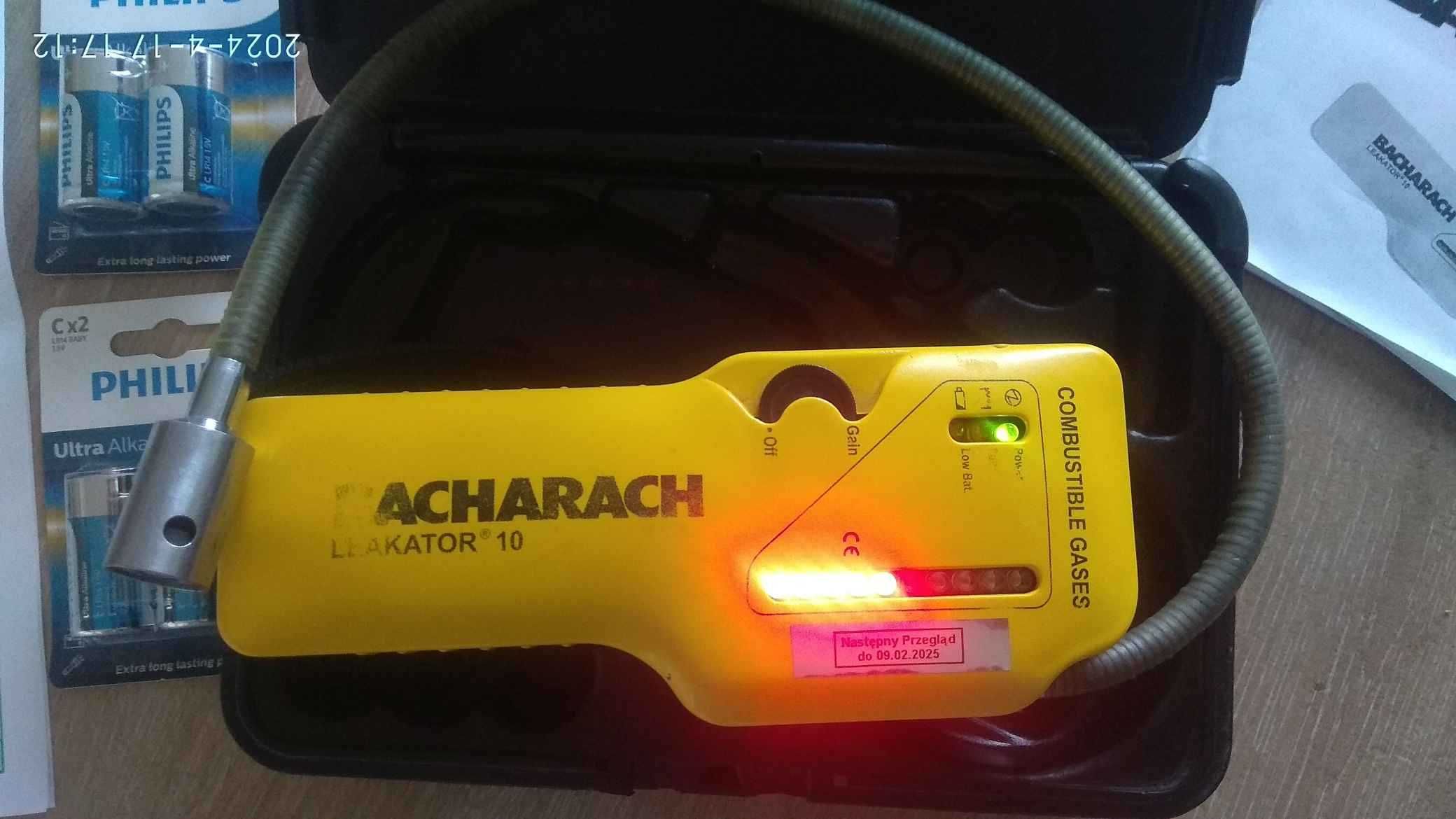 detektor wykrywacz nieszczelności gazu Bacharach Leaktor 10