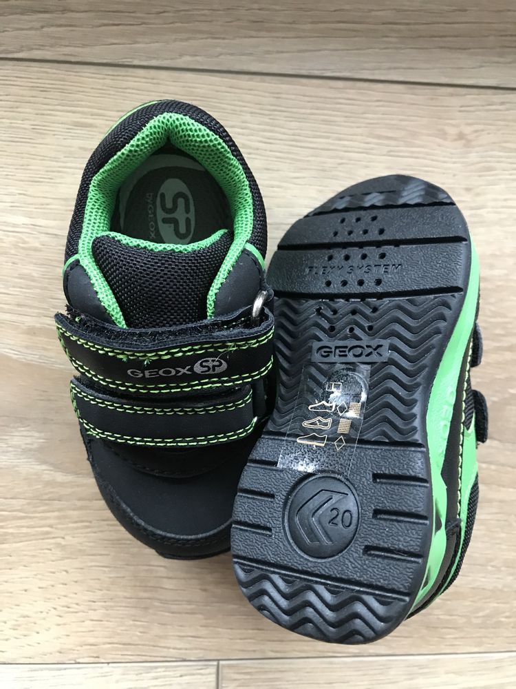Geox respira adidasy sneakersy na rzep nowe półbuty