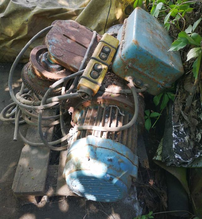 Elektrowciąg BALKANCAR 3,2T wciągarka z wózkiem jezdnym, suwnica
