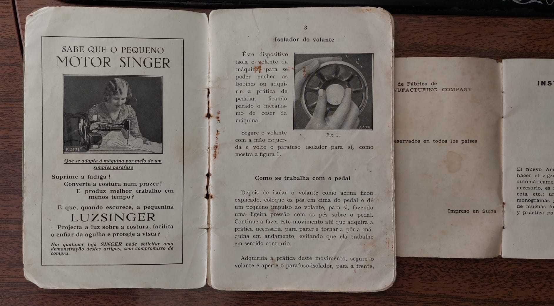 Maquina de Costura Vintage da Marca SINGER