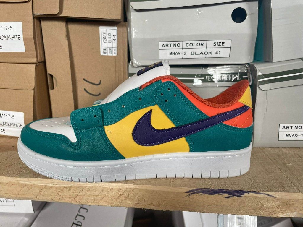 Nike buty damskie Wyprzedaż