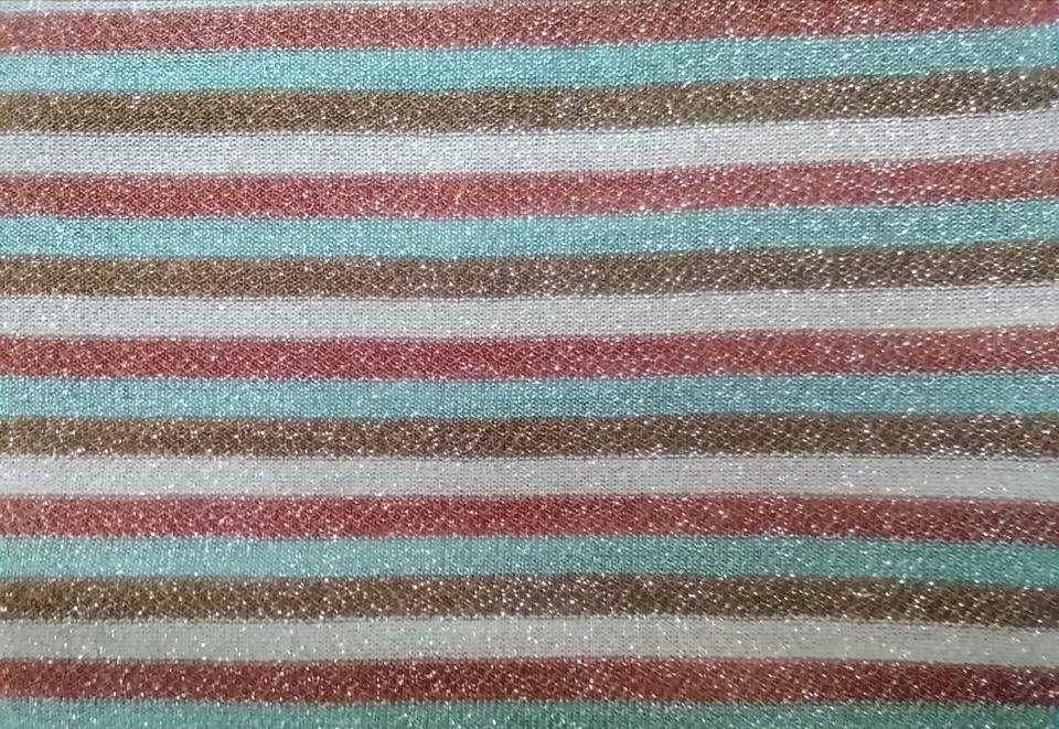 Kupon materiału na wizytowa kreacje.