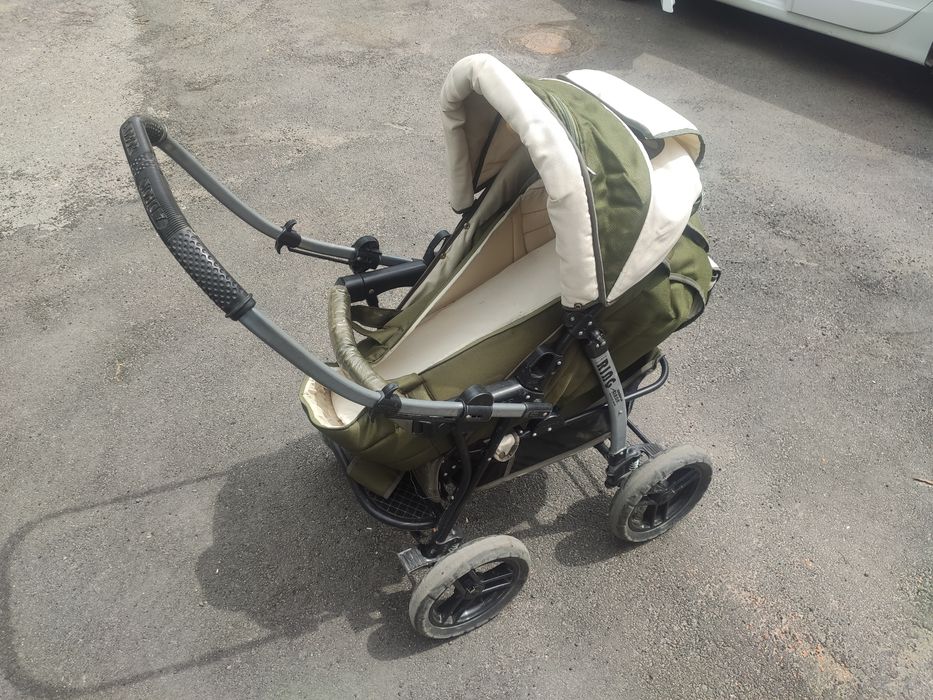 Дитячий візочок коляска