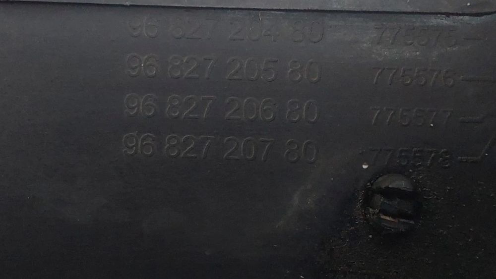 Frente em fibra ou chapa PEUGEOT Partner II