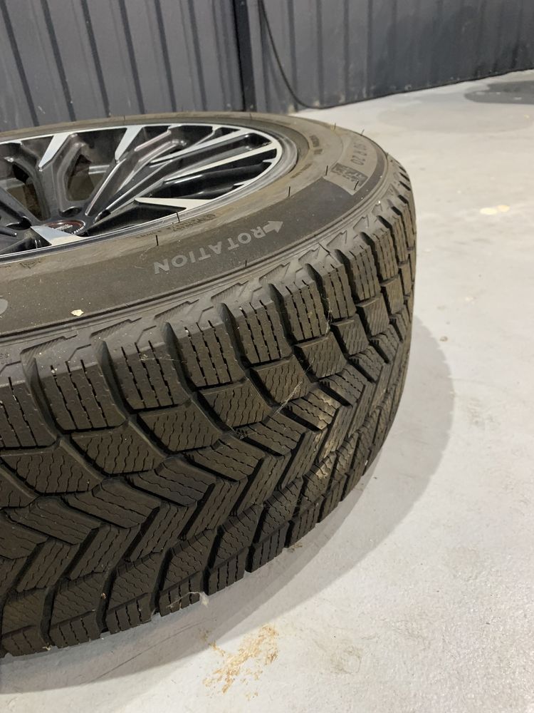 Продам гуму мишлен 265/50 r20 з дисками момо