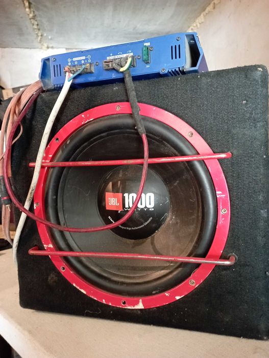 Авто Сабвуфер JBL1000watts.Blaupunkt GTA 270.  400Watt ,підсилювач.