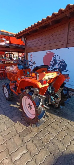 Campanha de Natal:Trator Kubota Bulltra ZB1-15 + 4 alfaias POUPE 1250€