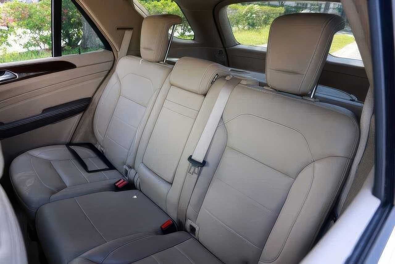 2012 Mercedes-Benz M-Class ML 350 BlueTEC