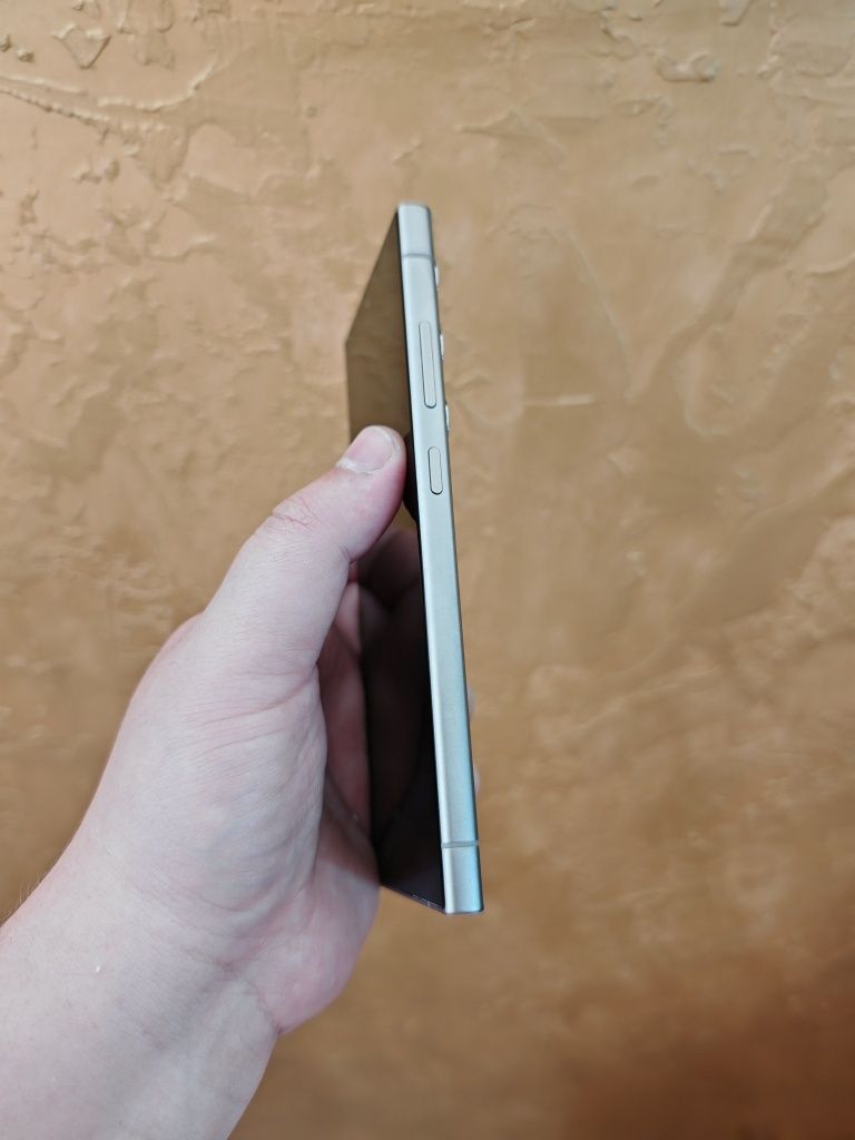 Samsung S24 Ultra 256gb 2 sim ІДЕАЛ