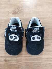 New Balance panda