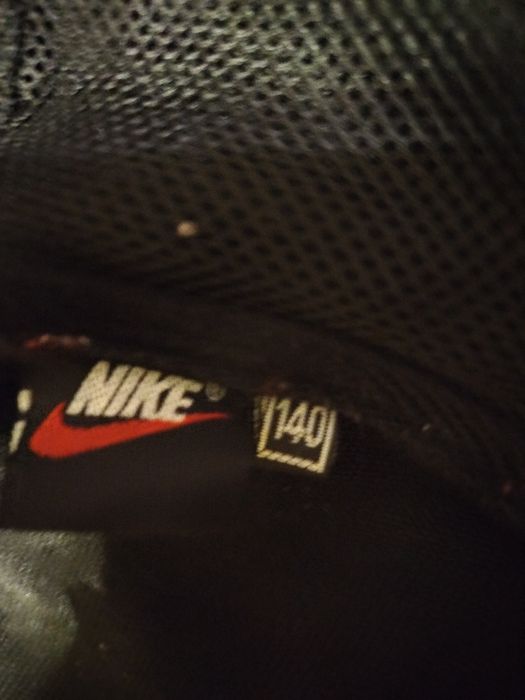 Tach flis Nike бело чорная