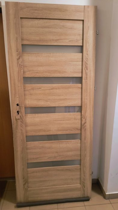 Za darmo drzwi 80 prawe Credis dąb sonoma z Castoramy