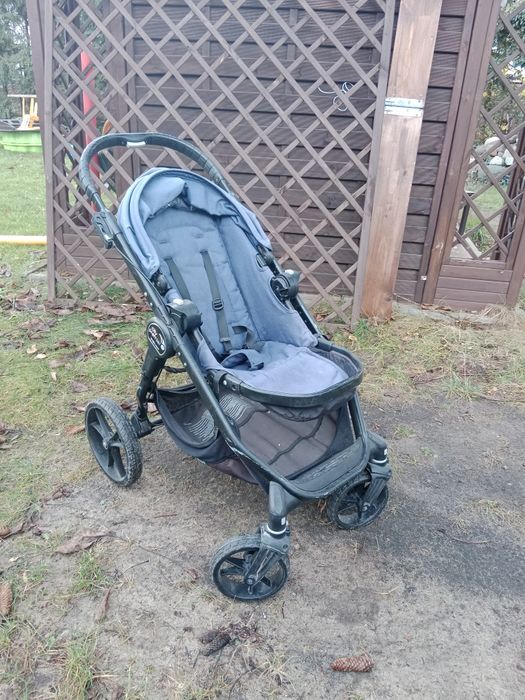 Oddam wózek spacerowy- do wyczyszczenia