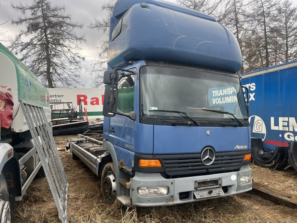 Mercedes atego 1328 / 815 / 1023