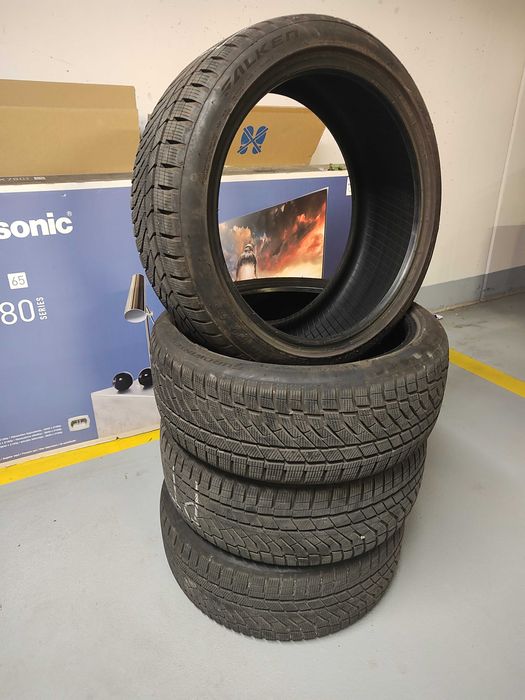 Opony zimowe FALKEN EUROWINTER 235/40 R19 96V HS02PRO XL Jeden sezon!