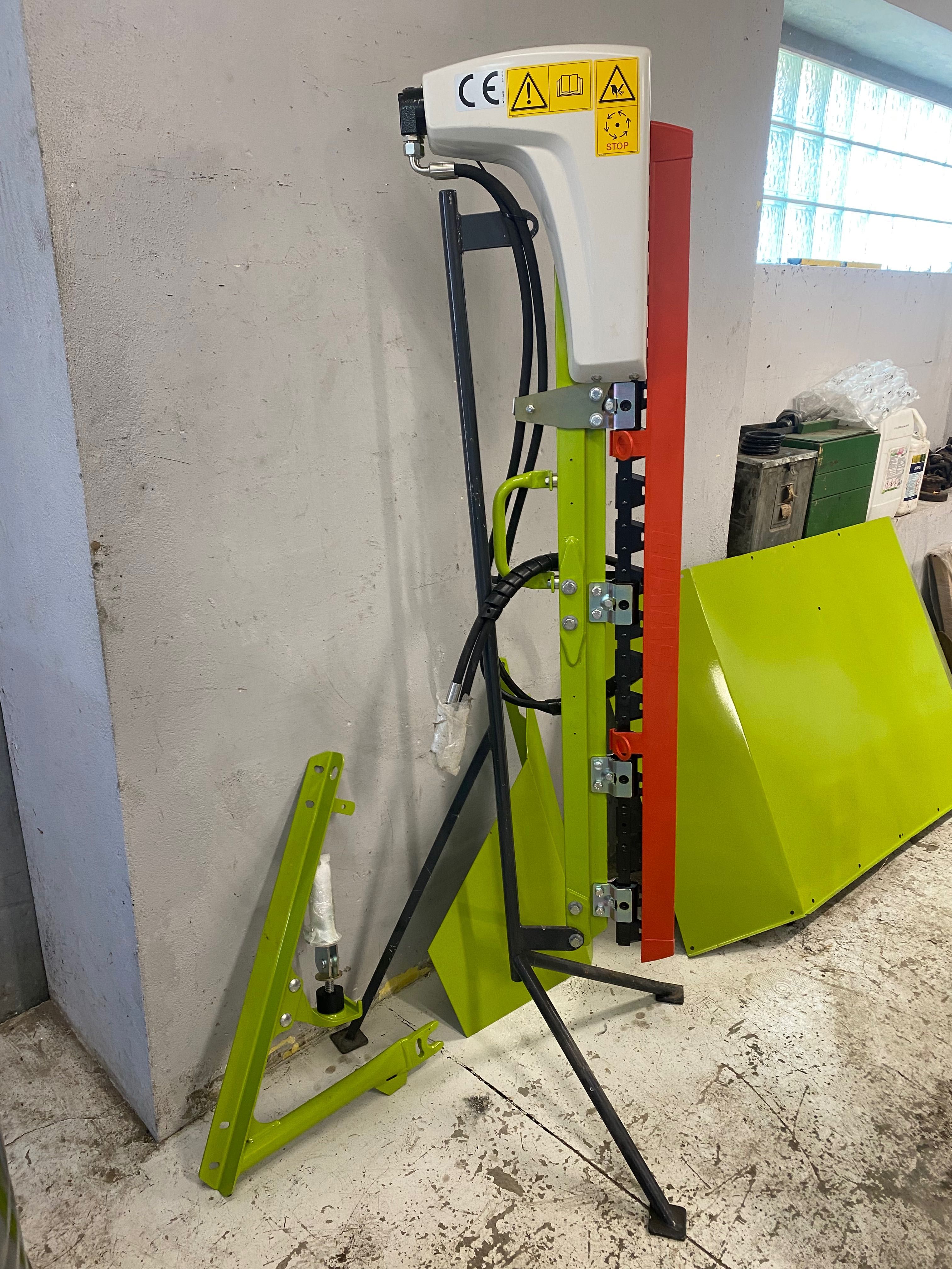 Kosa hydrauliczna boczna do rzepaku CLAAS  oryginał do vario