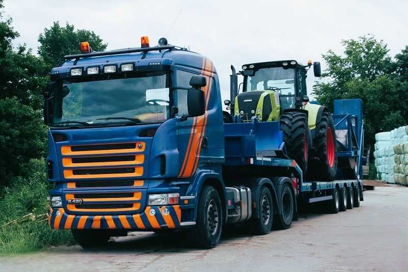 Площадка або Трал | оренда та перевезення комбайнів та екскаваторів