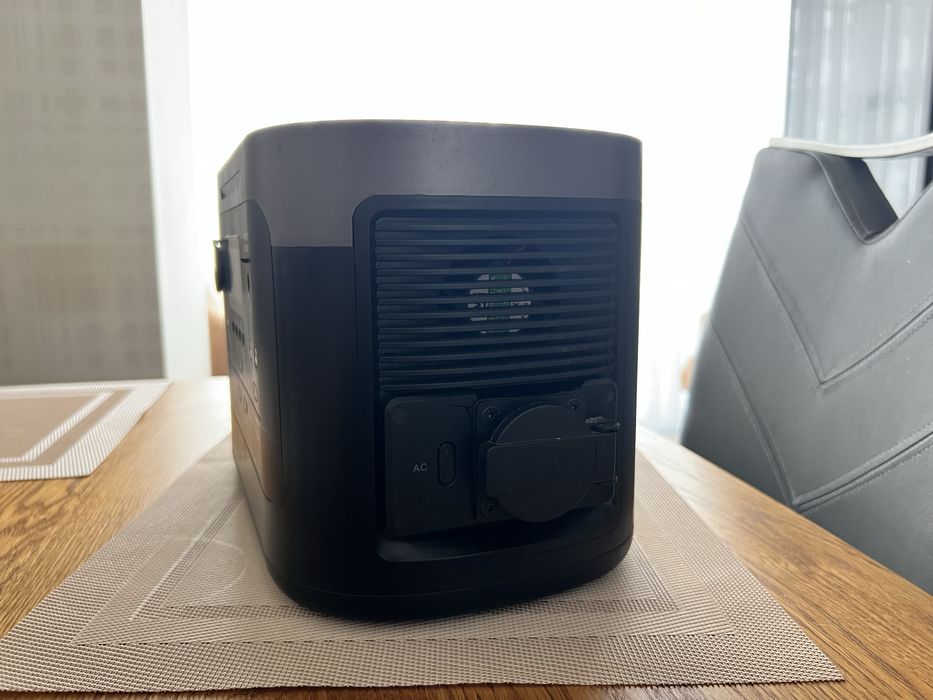 Зарядна станція LNTNE OPS 1000w, повербанк.