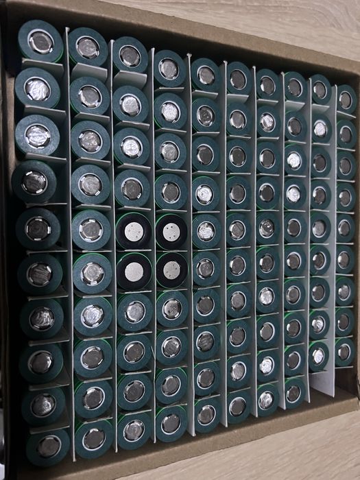 Продам високострумові аккумулятори EVE INR 25P. reclaimed