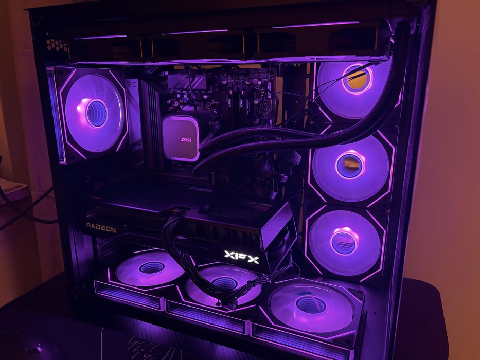 Pc gamingowy  Ryzen 7500f 9060xt