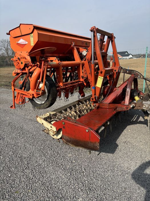 Kuhn agregat uprawowo siewny 3m