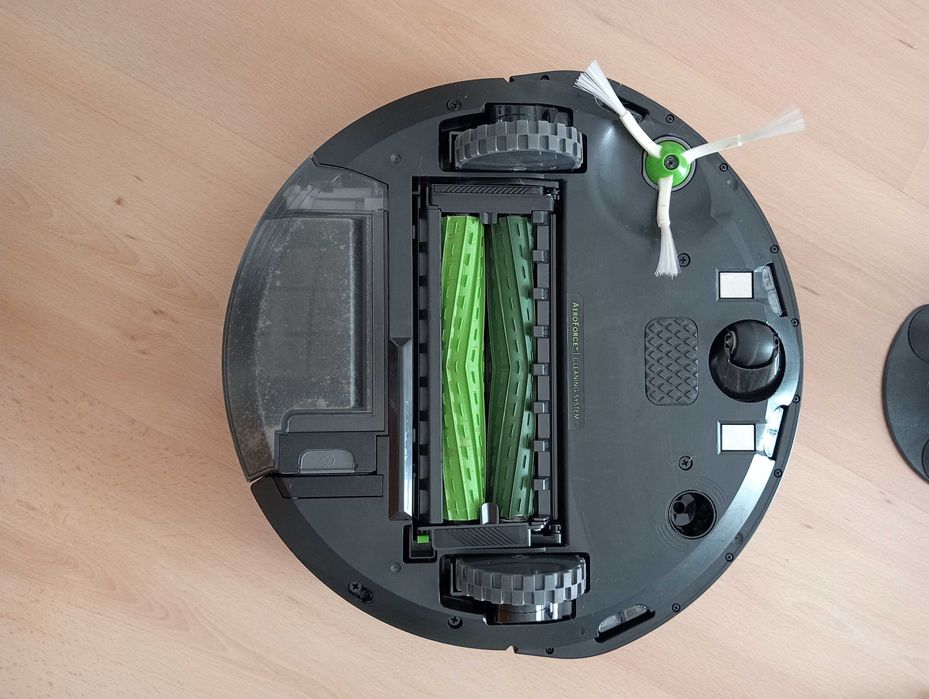 Vendo Roomba i3 em excelente estado