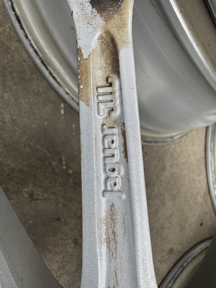 Felgi aluminiowe Jaguar ET43.5 5x108 6.5x17