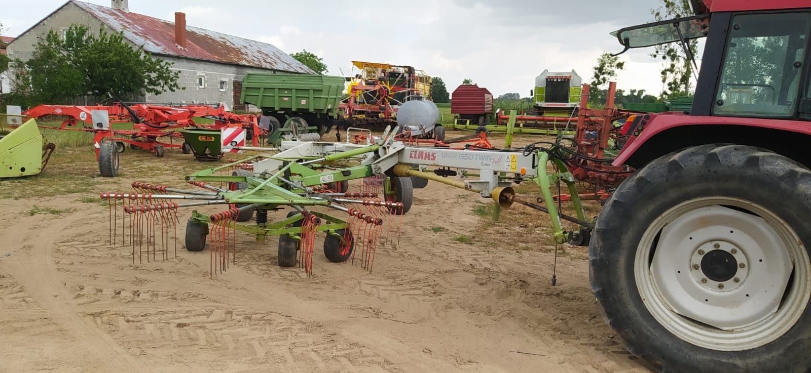 Zgrabiarka Claas liner 1550 twin profil