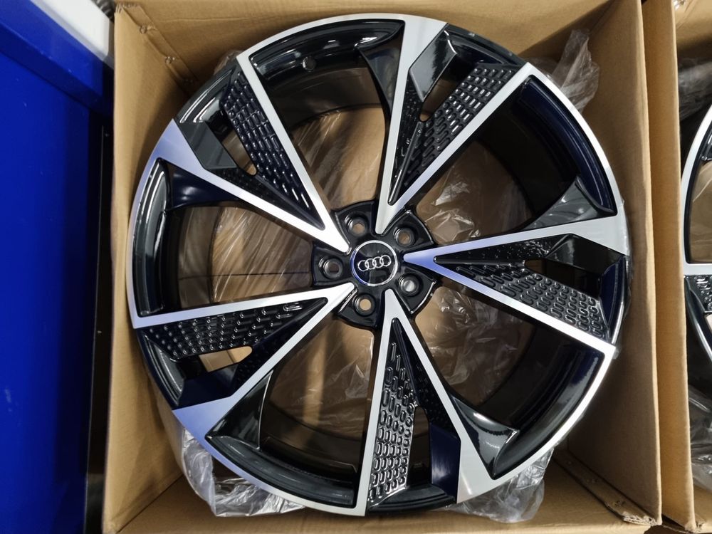 4x Nowe felgi do AUDI 22” RS7 A7 S7 A8 S8 Q5 Q7 SQ7 Q8 SQ8