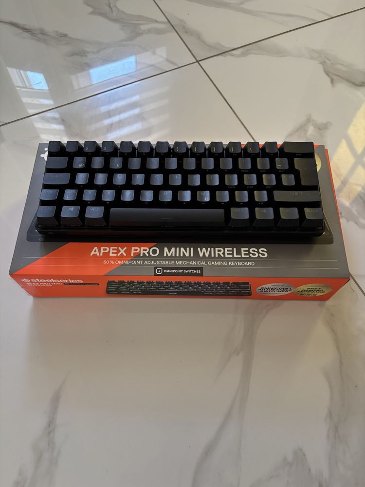 Клавіатура SteelSeries Apex Pro Mini Wireless
